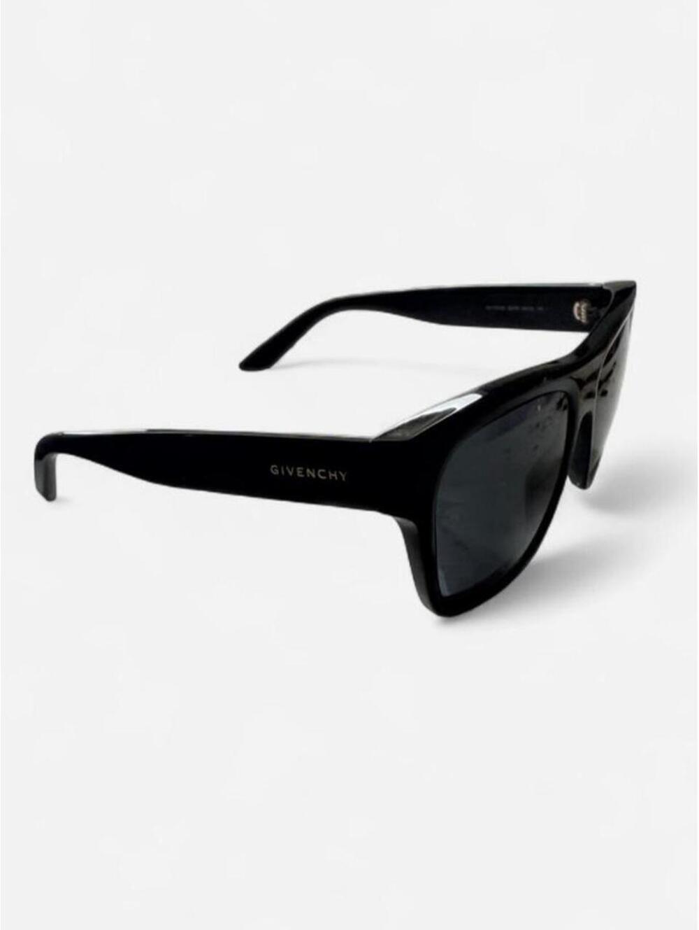 Authentic Givenchy Black Oversized Square Sunglasses 54mm Made in Italy